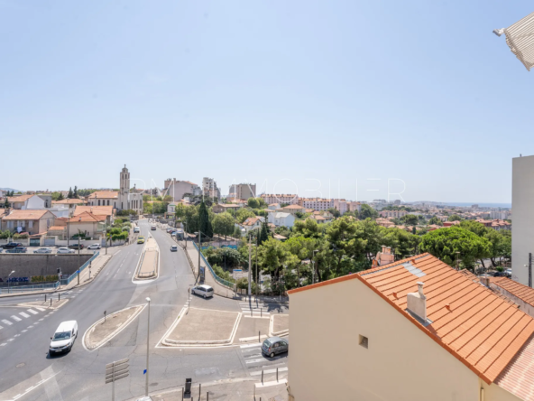 À vendre : Appartement T2 avec vue dégagée à Marseille 