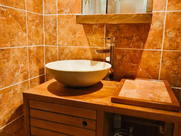 Appartement T2 rénové à vendre à Céret - 68 m² dans l'hyper centre 