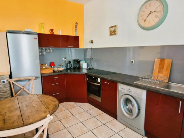 Appartement T2 rénové à vendre à Céret - 68 m² dans l'hyper centre 