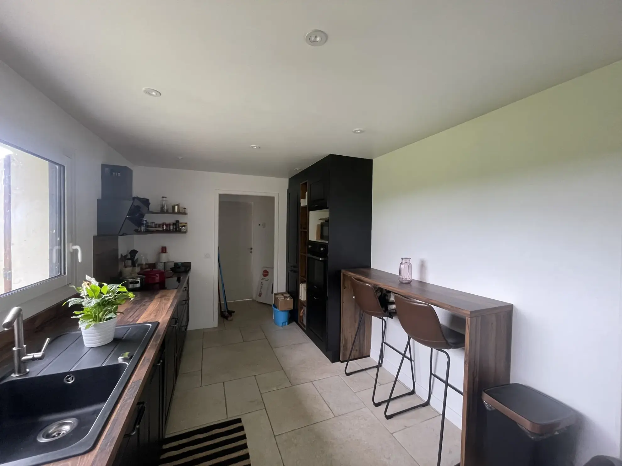 Maison de plain-pied entièrement rénovée à Tortisambert 