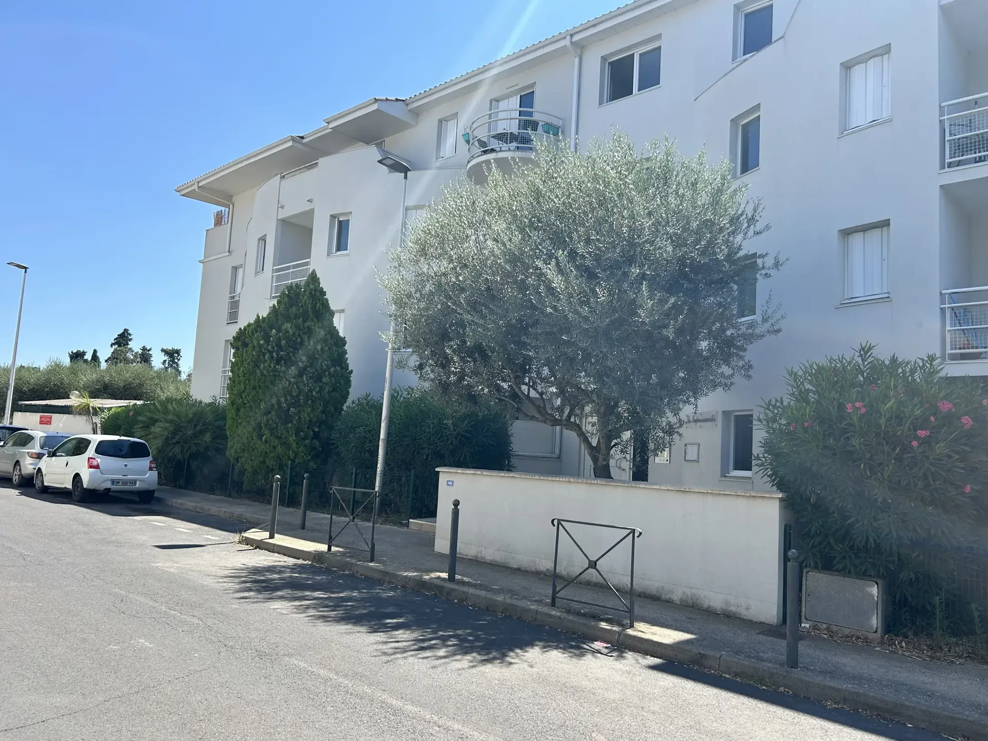 Appartement F2 à vendre à Montpellier avec balcon et parking 