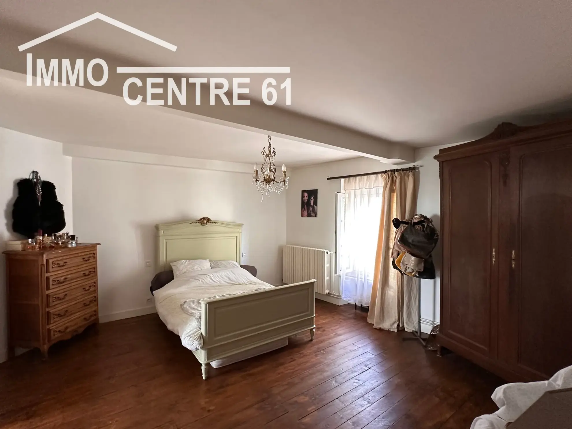 Charmante maison de ville à La Ferté Macé avec 3 chambres et garage 