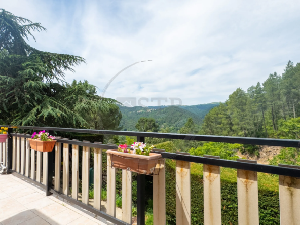Maison R+1 de 130 m² aux Ollières-sur-Eyrieux 