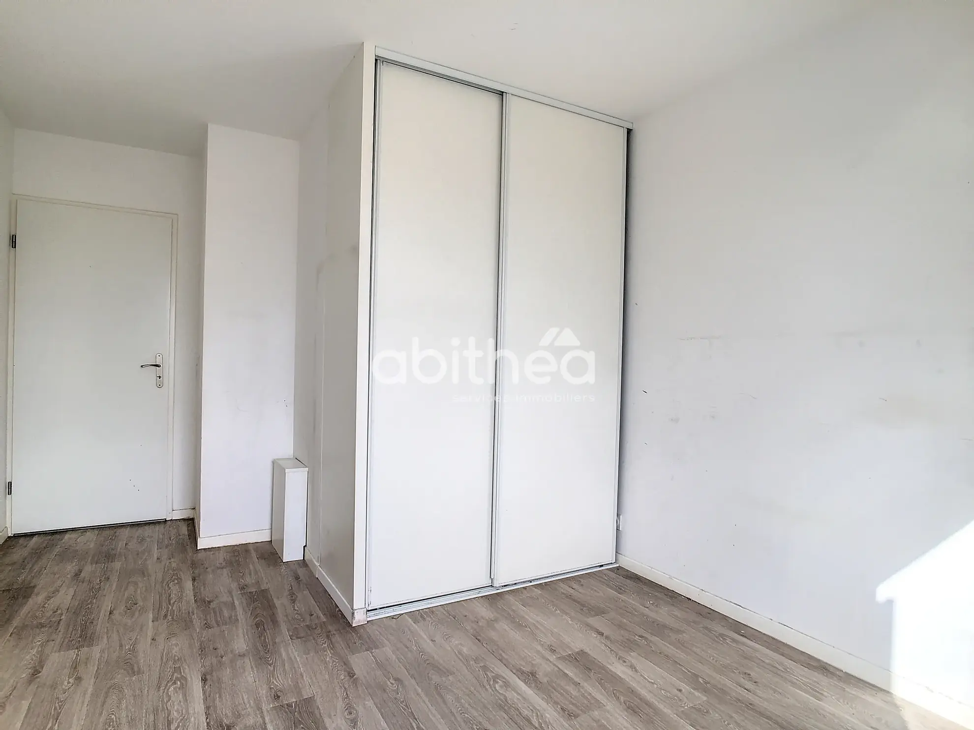 Appartement 2 pièces à Eragny-sur-Oise, proche de la gare 