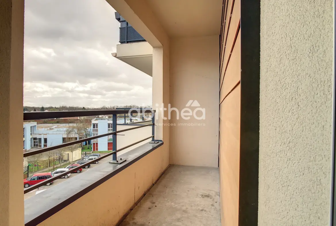 Appartement 2 pièces à Eragny-sur-Oise, proche de la gare 