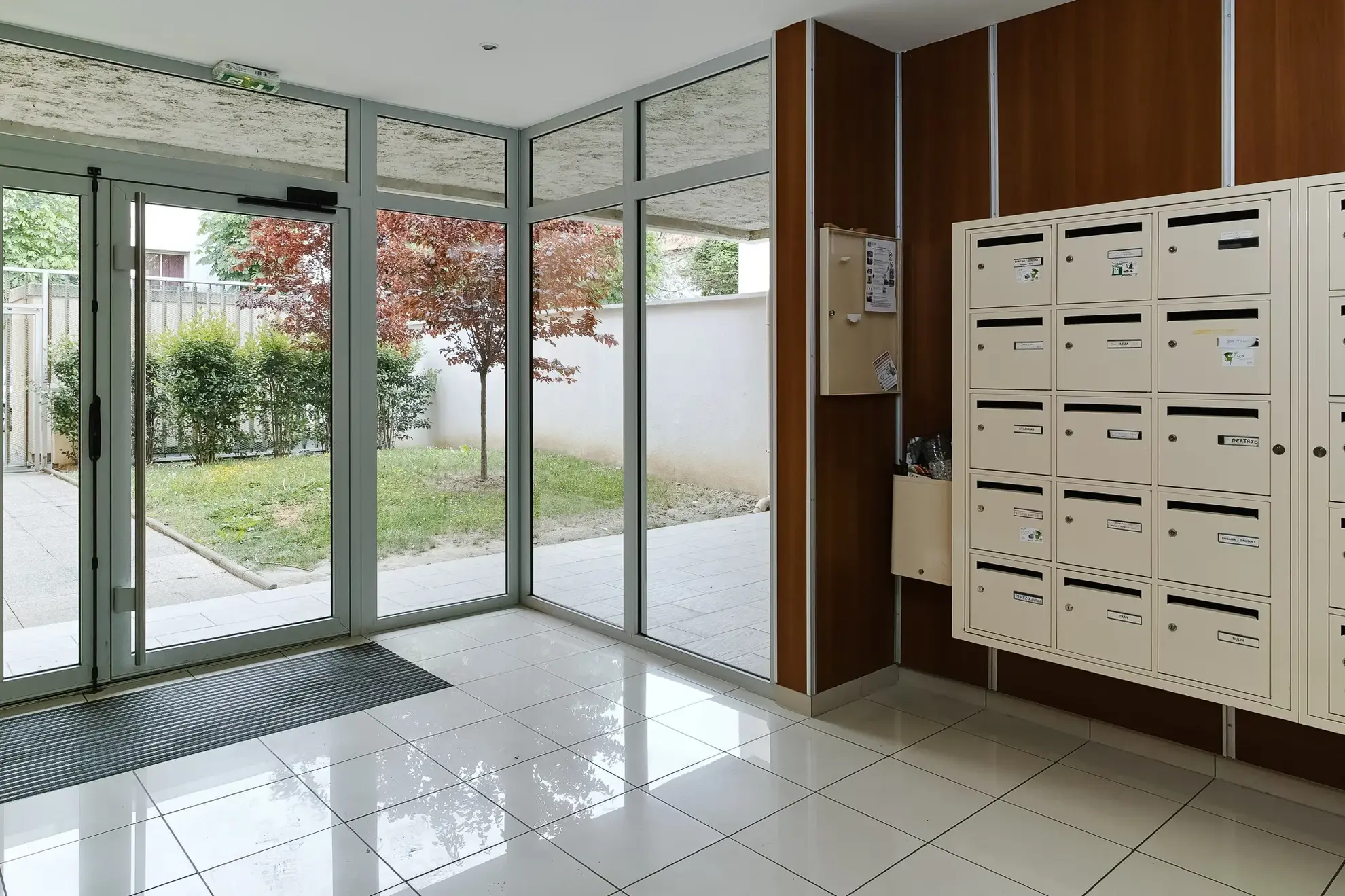 Achat d'un grand studio à Choisy-Le-Roi avec balcon et parking 