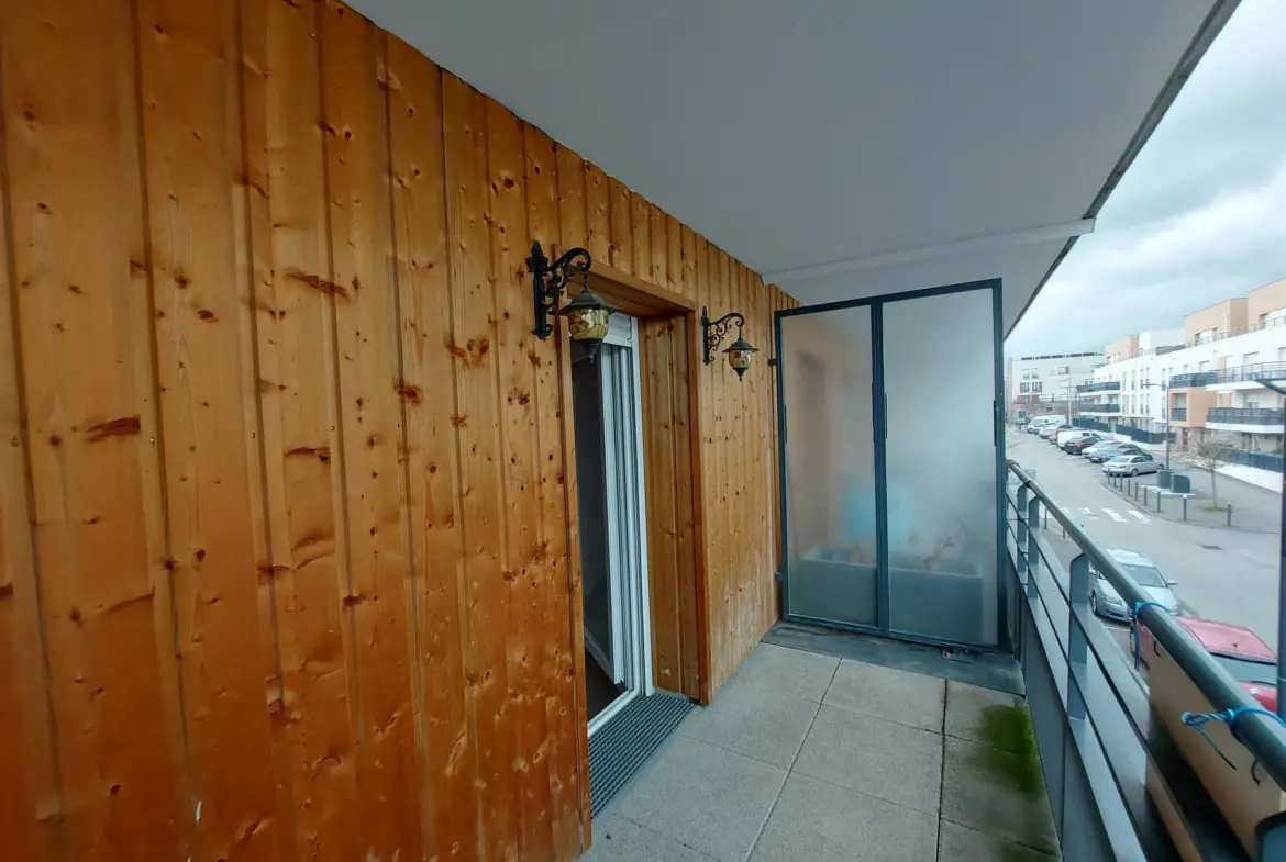 À vendre : Appartement 2 pièces avec balcon à Rosny-Sur-Seine 