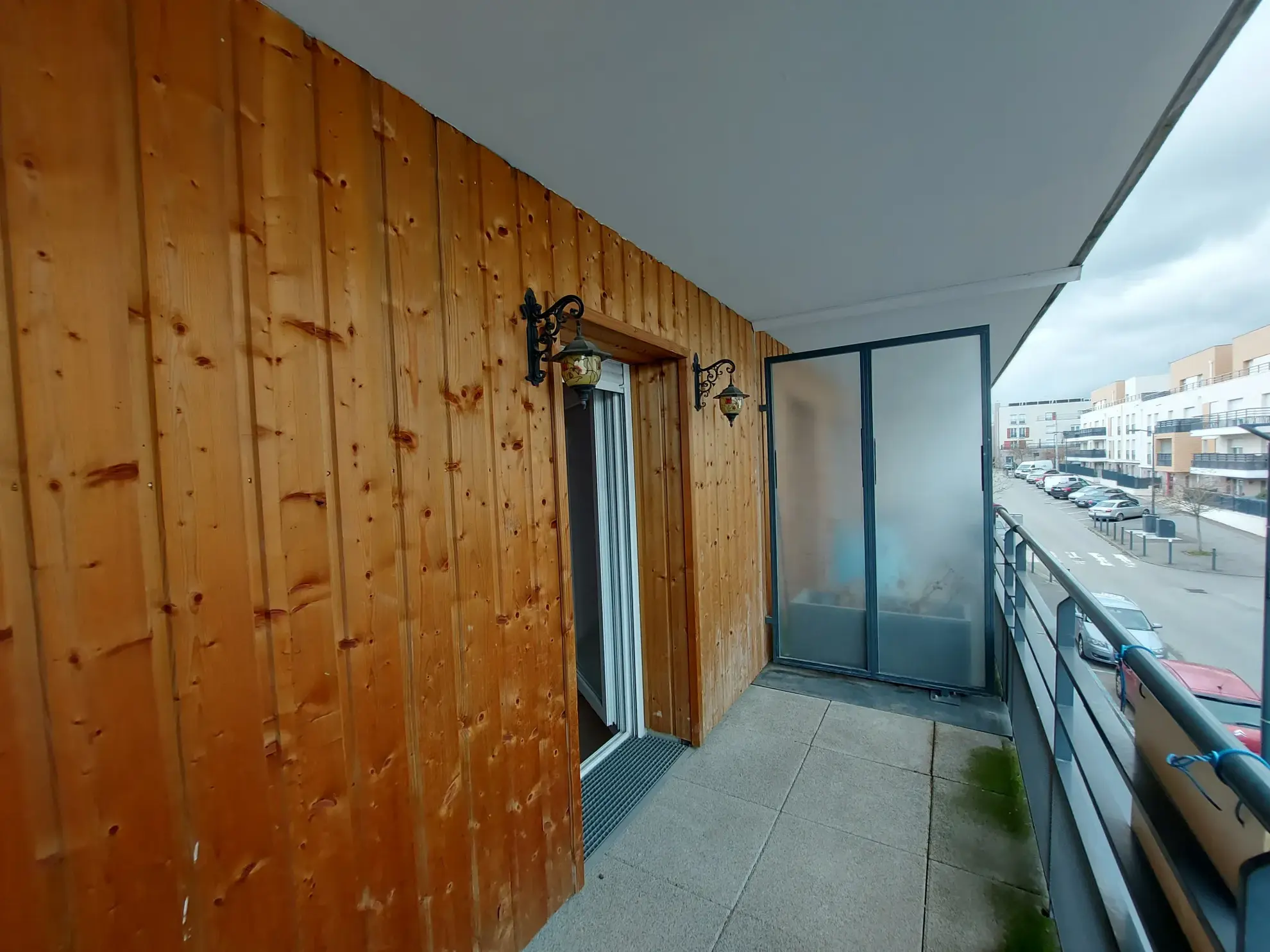 À vendre : Appartement 2 pièces avec balcon à Rosny-Sur-Seine 