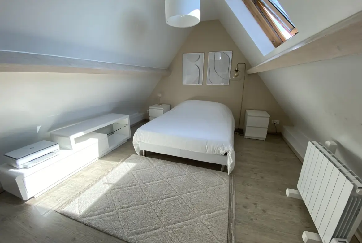 Maison à vendre à Erquery - Style Longère et Garage de 80 m² 