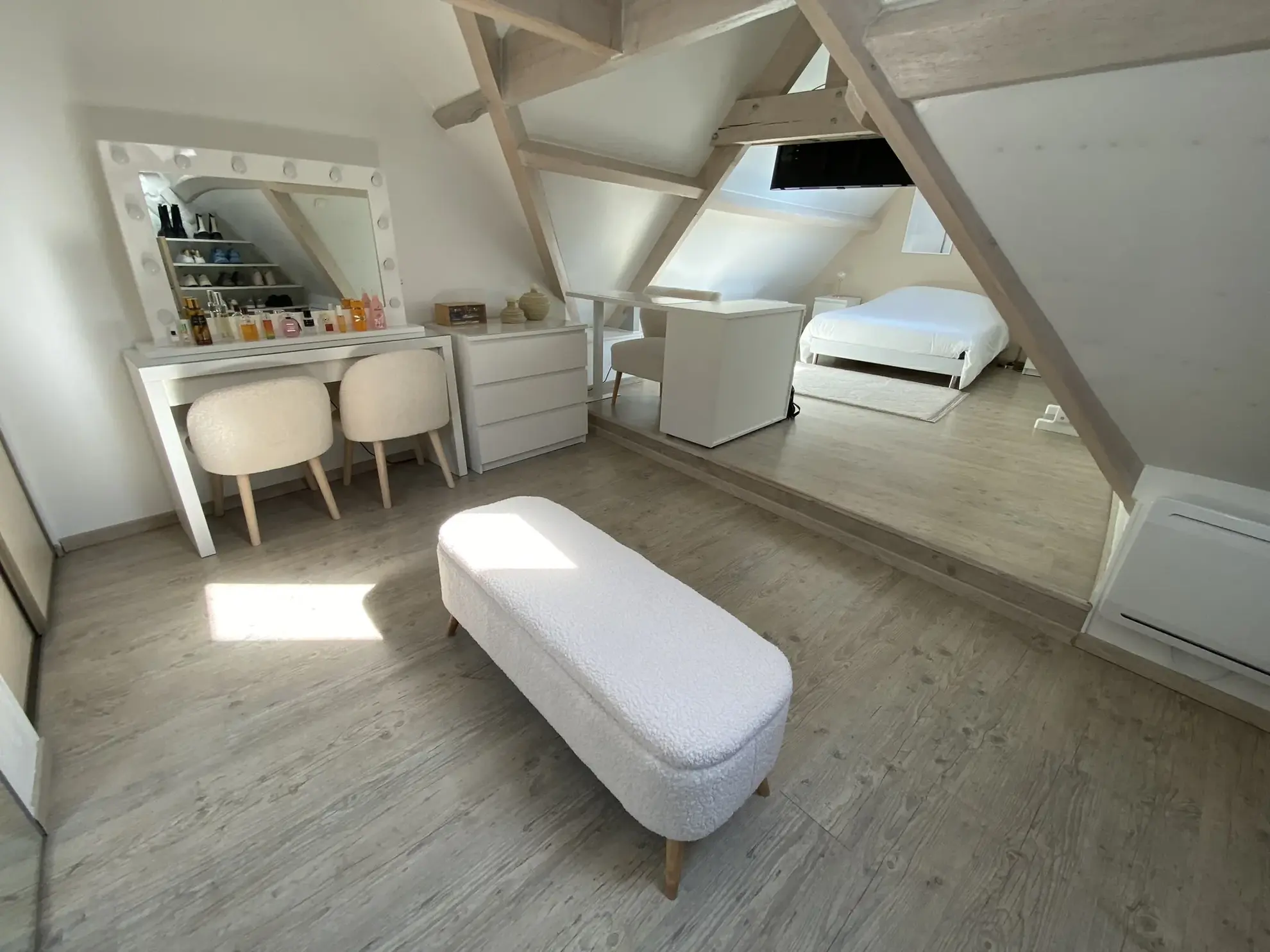 Maison à vendre à Erquery - Style Longère et Garage de 80 m² 