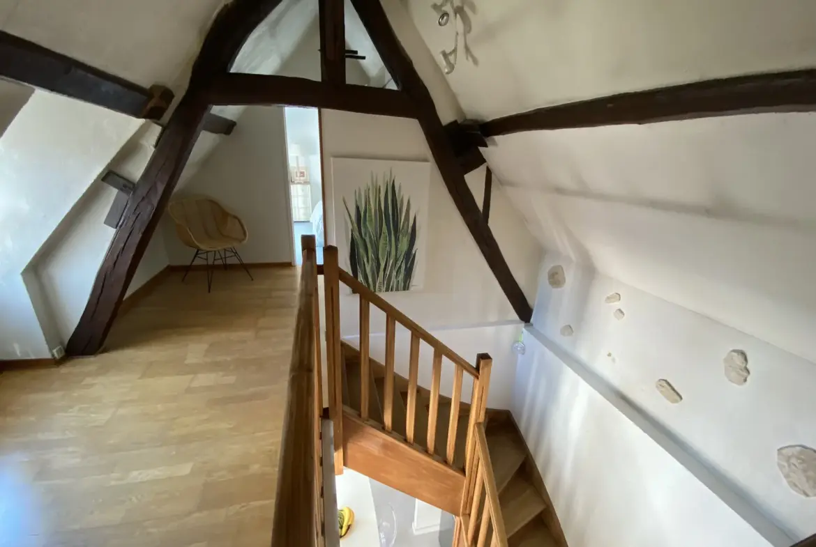 Maison à vendre à Erquery - Style Longère et Garage de 80 m² 