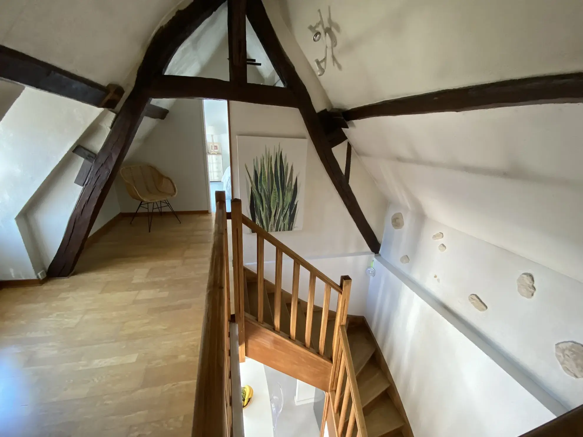 Maison à vendre à Erquery - Style Longère et Garage de 80 m² 