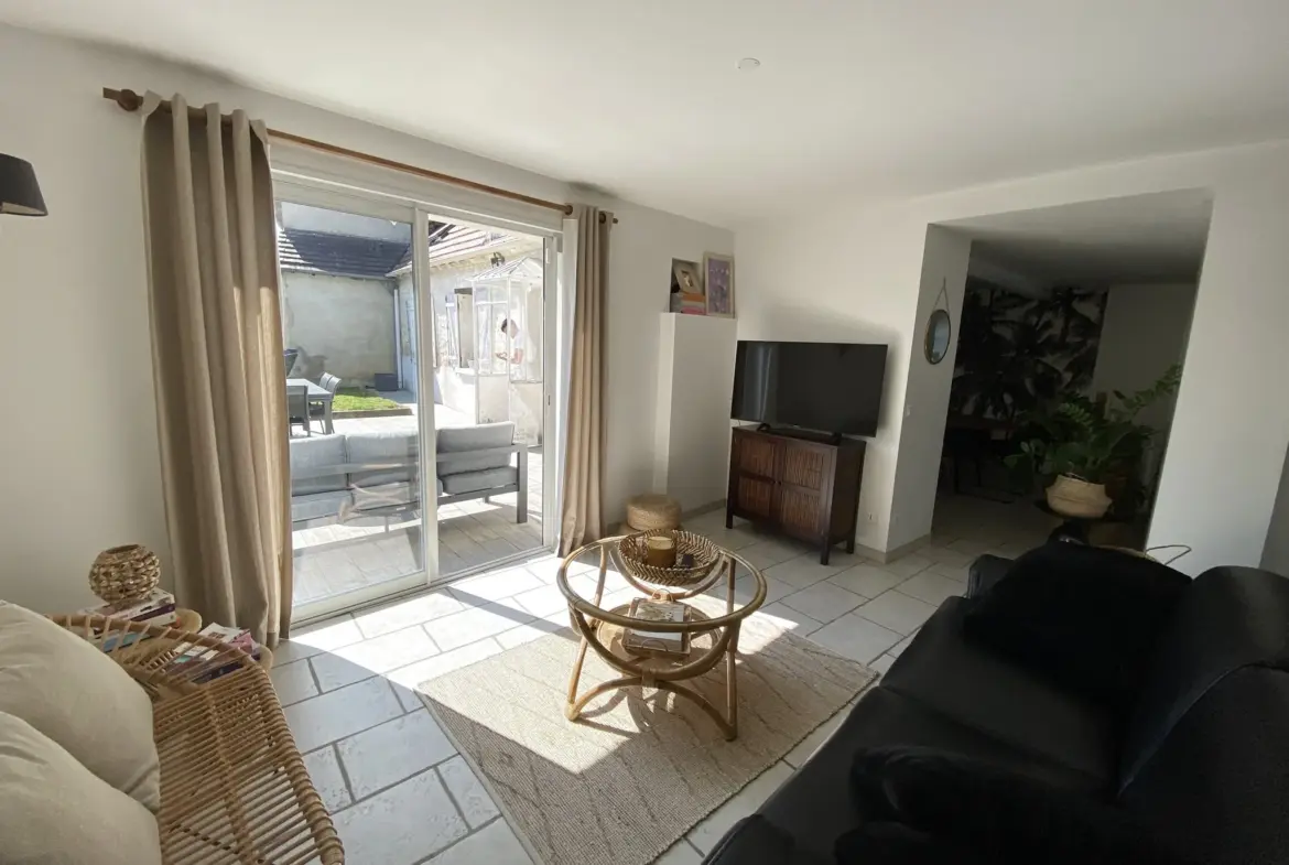 Maison à vendre à Erquery - Style Longère et Garage de 80 m² 