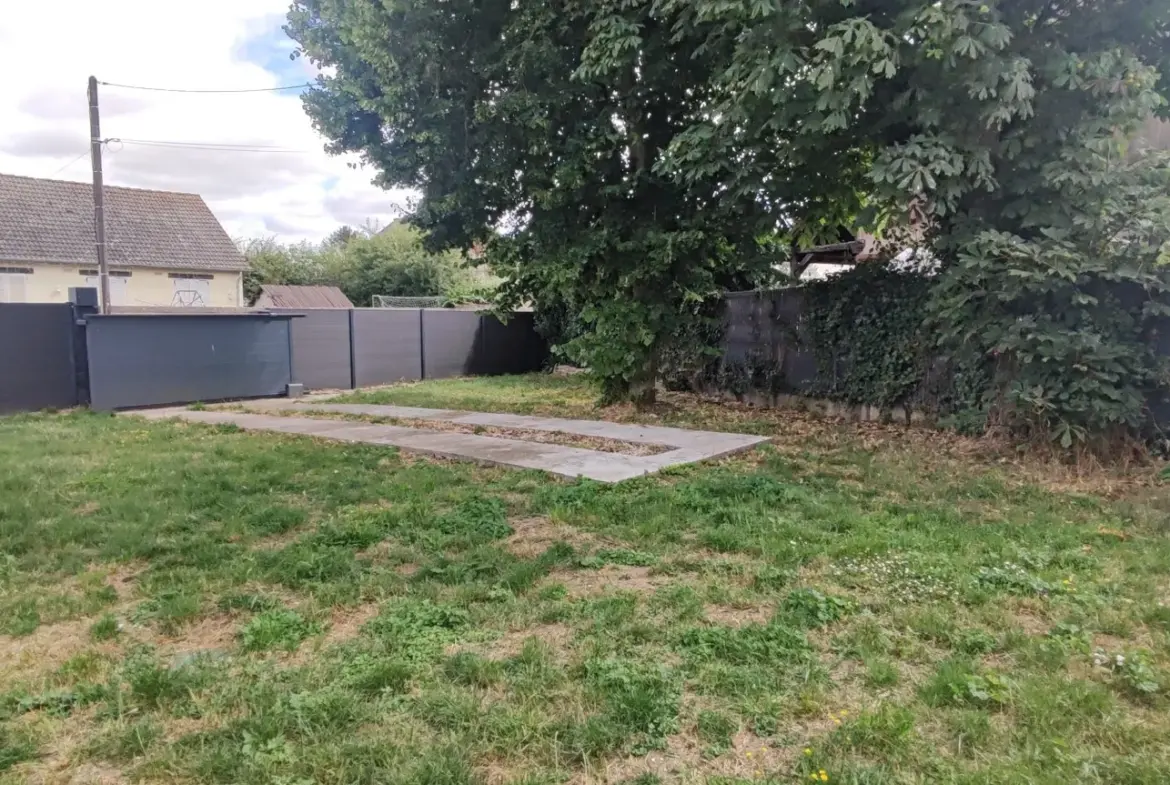 Charmante maison rénovée à vendre à Pussay 