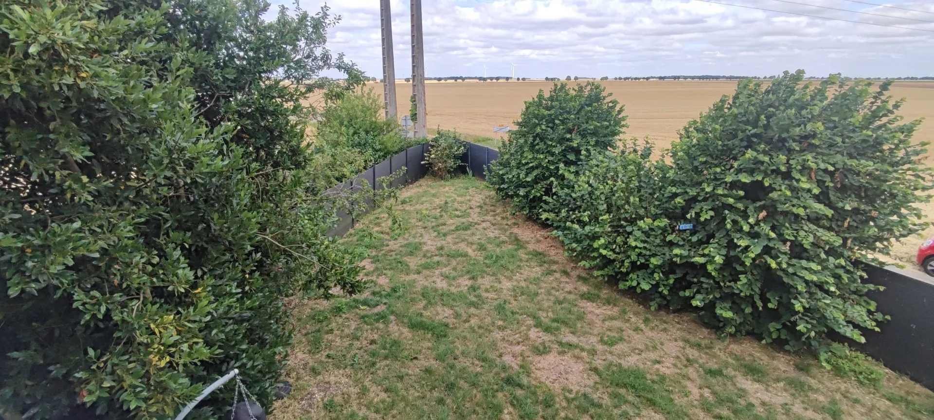 Charmante maison rénovée à vendre à Pussay 