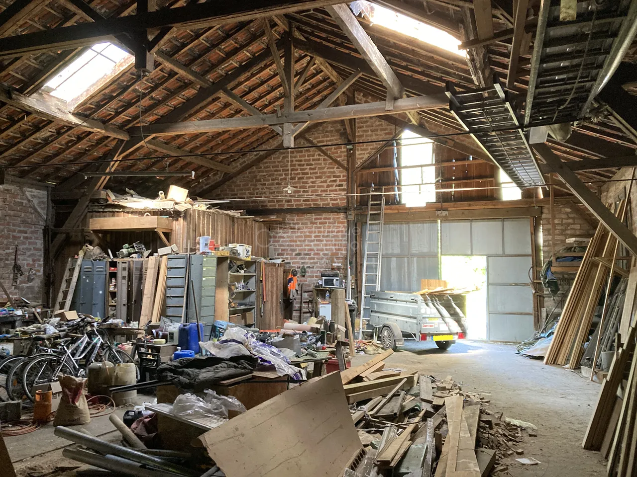 Maison avec Atelier à Prechac - Parfait pour les Artisans 