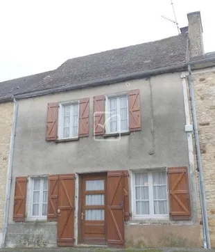 Maison de village avec jardin à St Projet proche de Gourdon