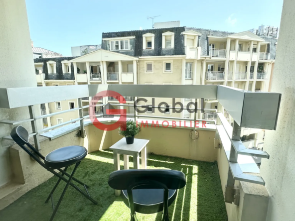 T1 Biarritz Front de Mer de 26,64 m2 - Location Saisonnière Autorisée 