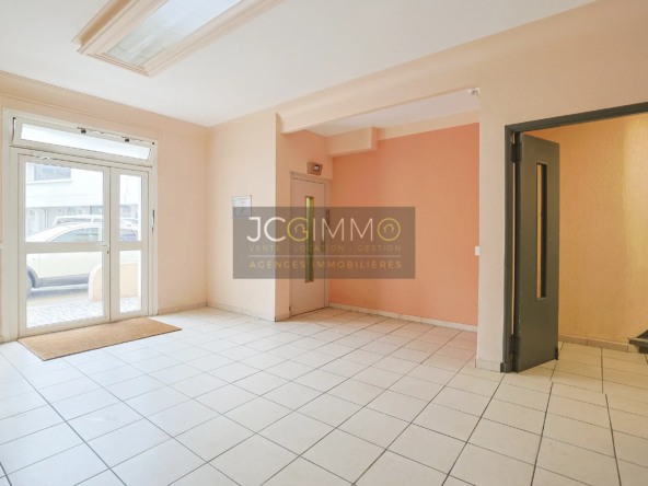Studio lumineux de 25 m² à vendre aux Sablettes, La Seyne-sur-Mer 