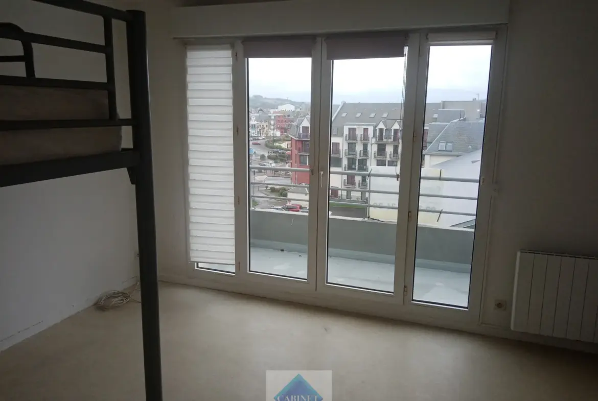 À vendre : Studio de 25 m² à Mers les Bains avec balcon 