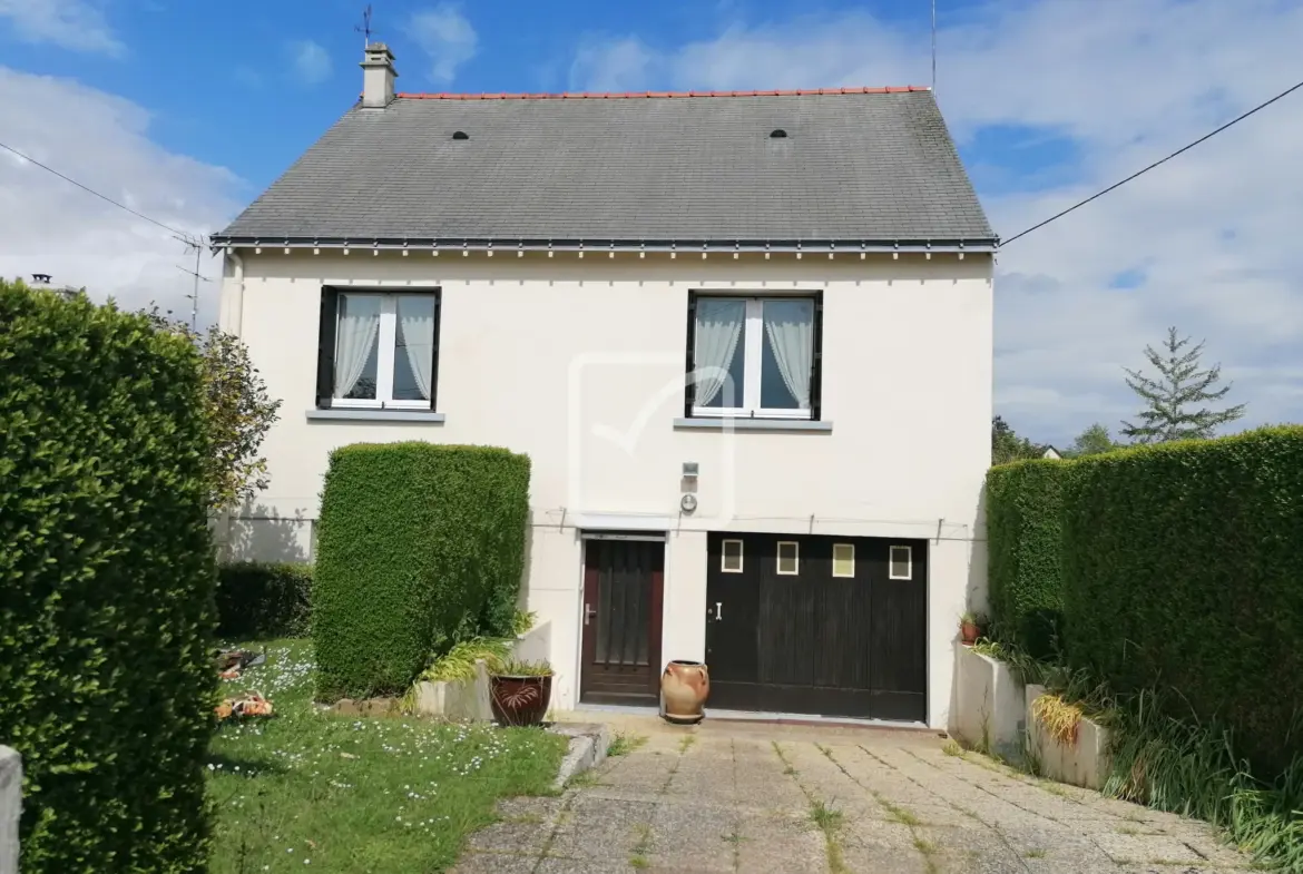 Maison surélevée 87 m2 à Gourhel avec terrain de 1095 m2 