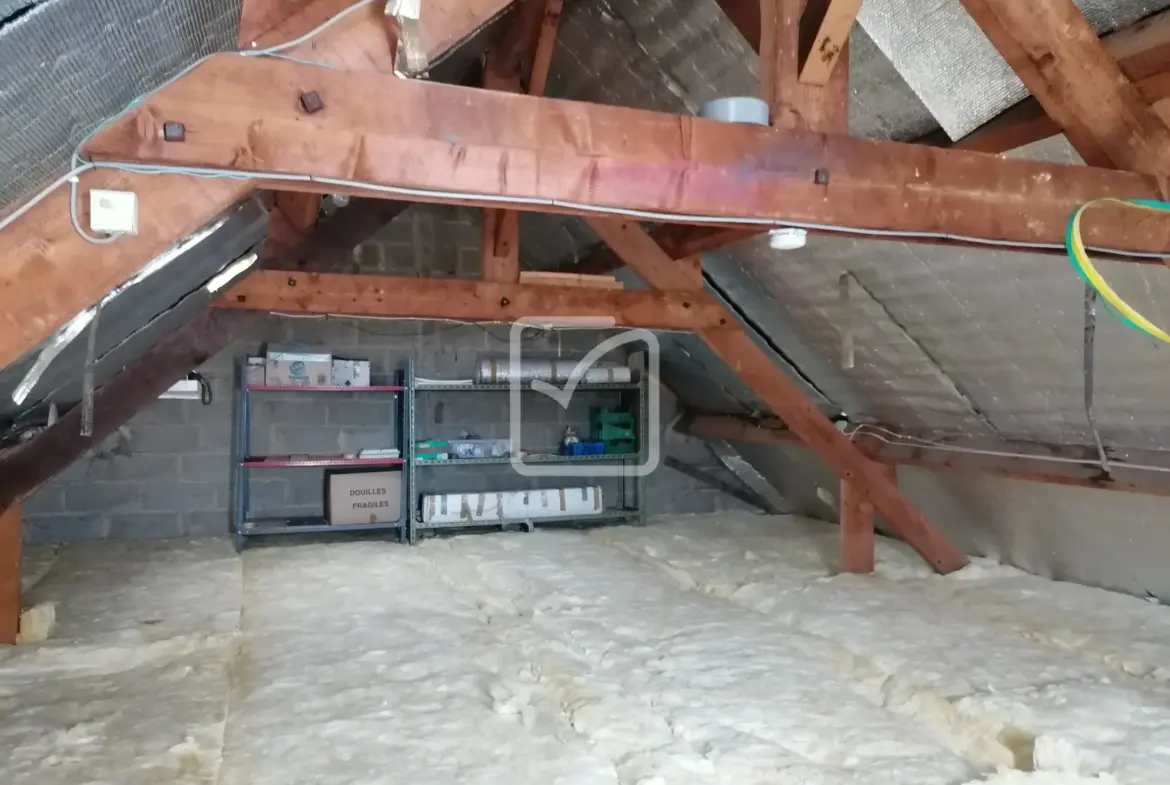 Maison surélevée 87 m2 à Gourhel avec terrain de 1095 m2 