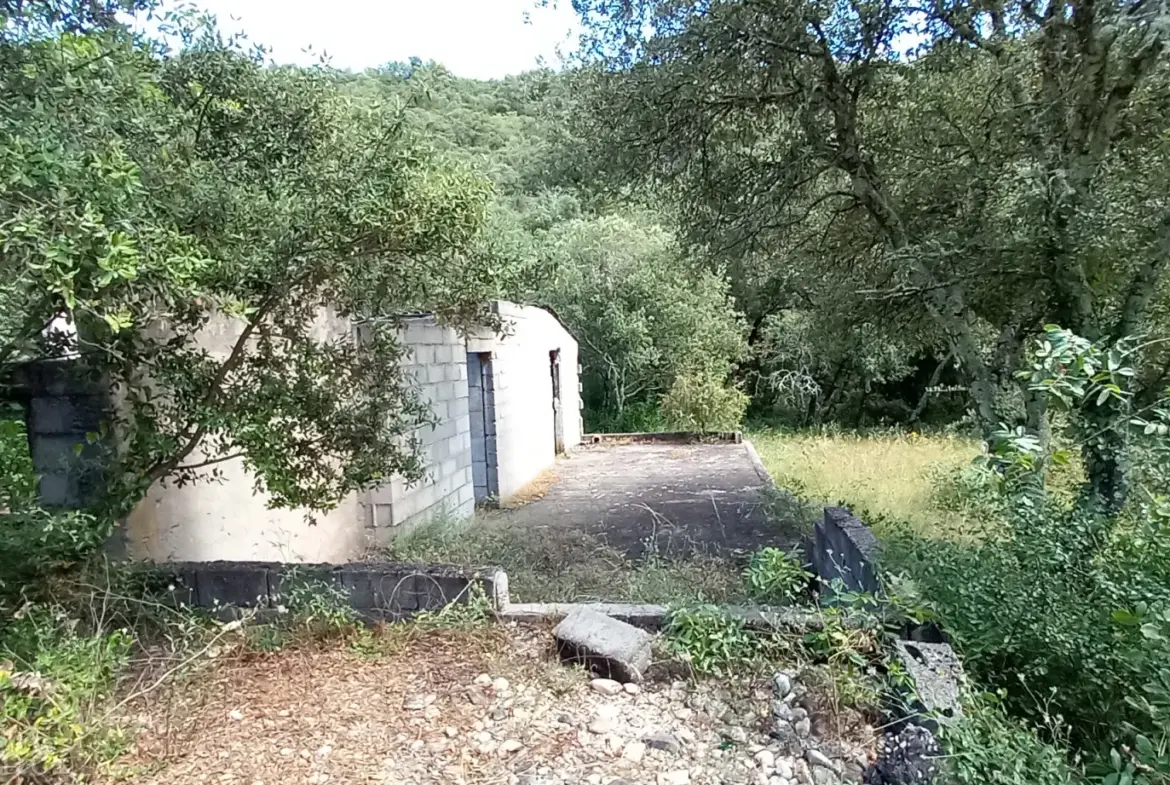 Terrain de loisirs à vendre entre Uzès et Saint Maximin 