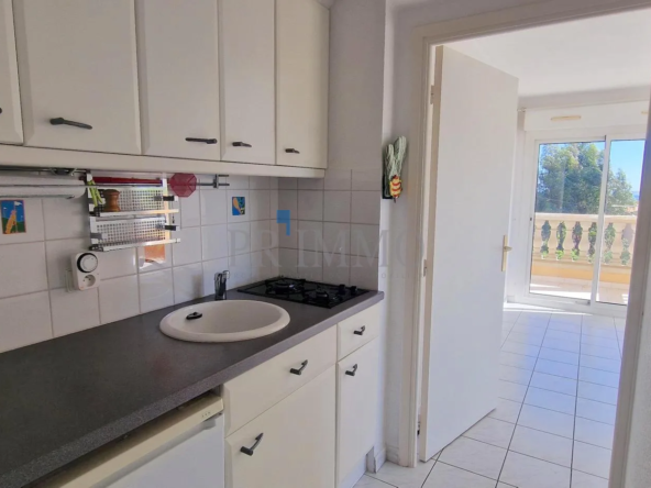 Vente Appartement 2 pièces avec vue mer à Boulouris, 249 000 € 