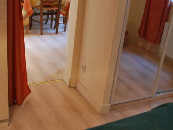 À vendre : Joli appartement deux pièces à Paris 
