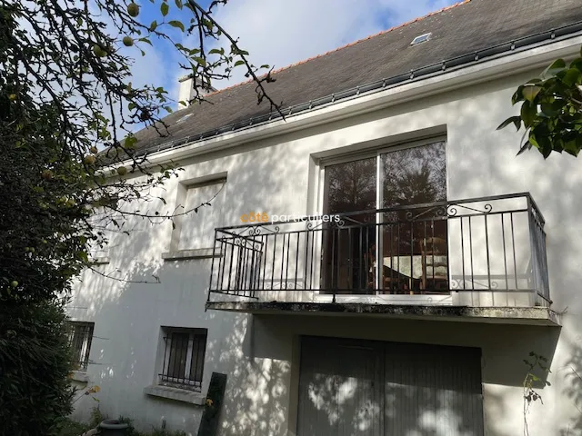 Maison traditionnelle de 85 m2 avec jardin à Pontivy 