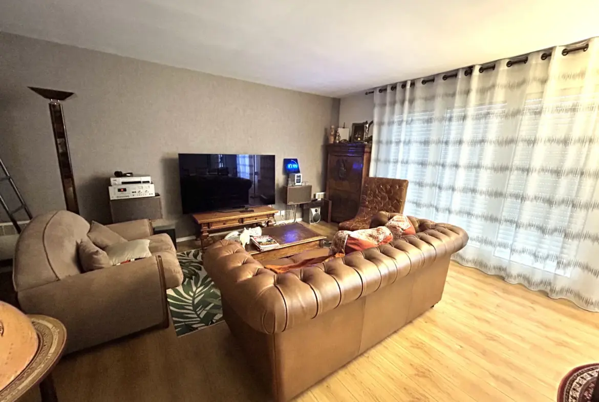 Appartement F3/F4 à vendre à Torcy - 73,78 m² - Box 