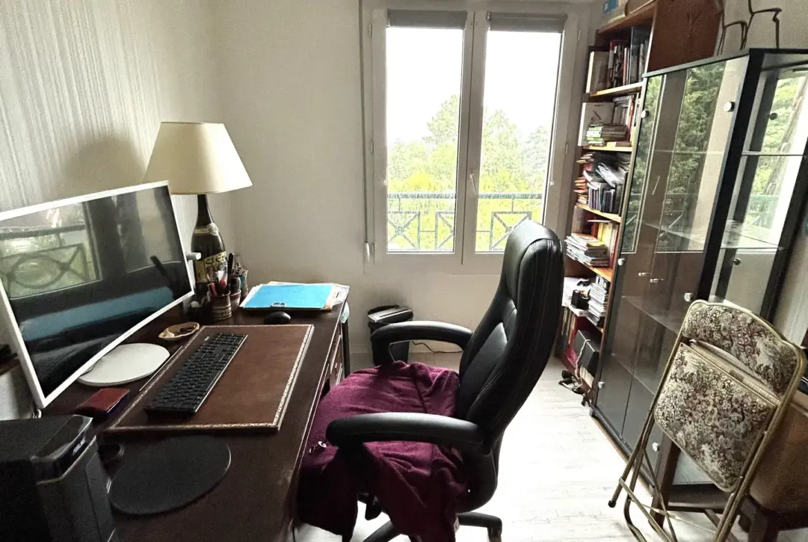 Appartement F3/F4 à vendre à Torcy - 73,78 m² - Box 