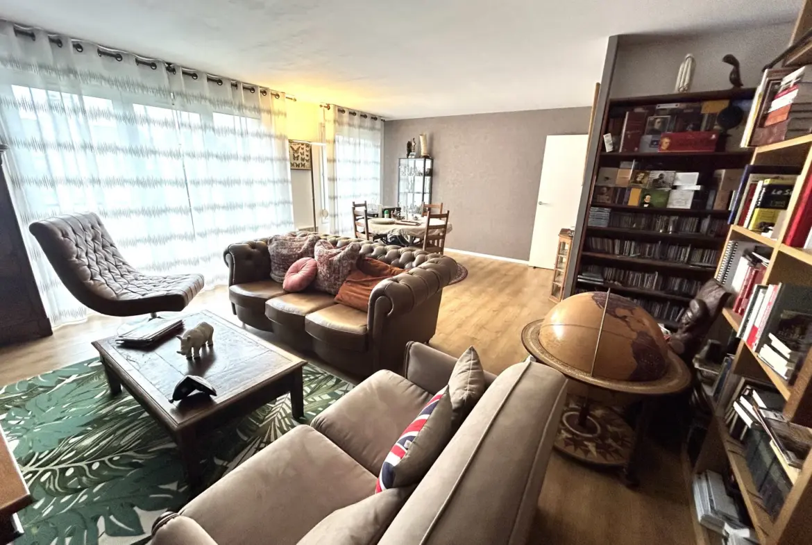 Appartement F3/F4 à vendre à Torcy - 73,78 m² - Box 