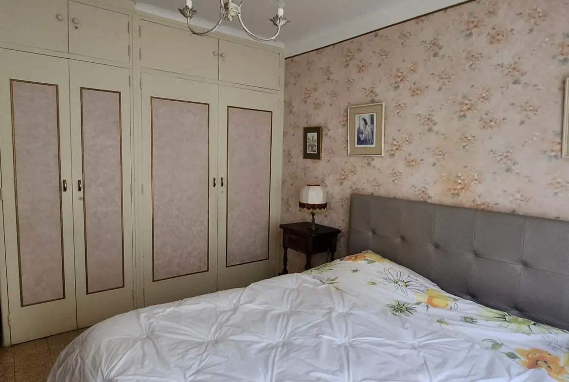 Appartement T2 traversant plein SUD à Amélie-les-Bains-Palalda 