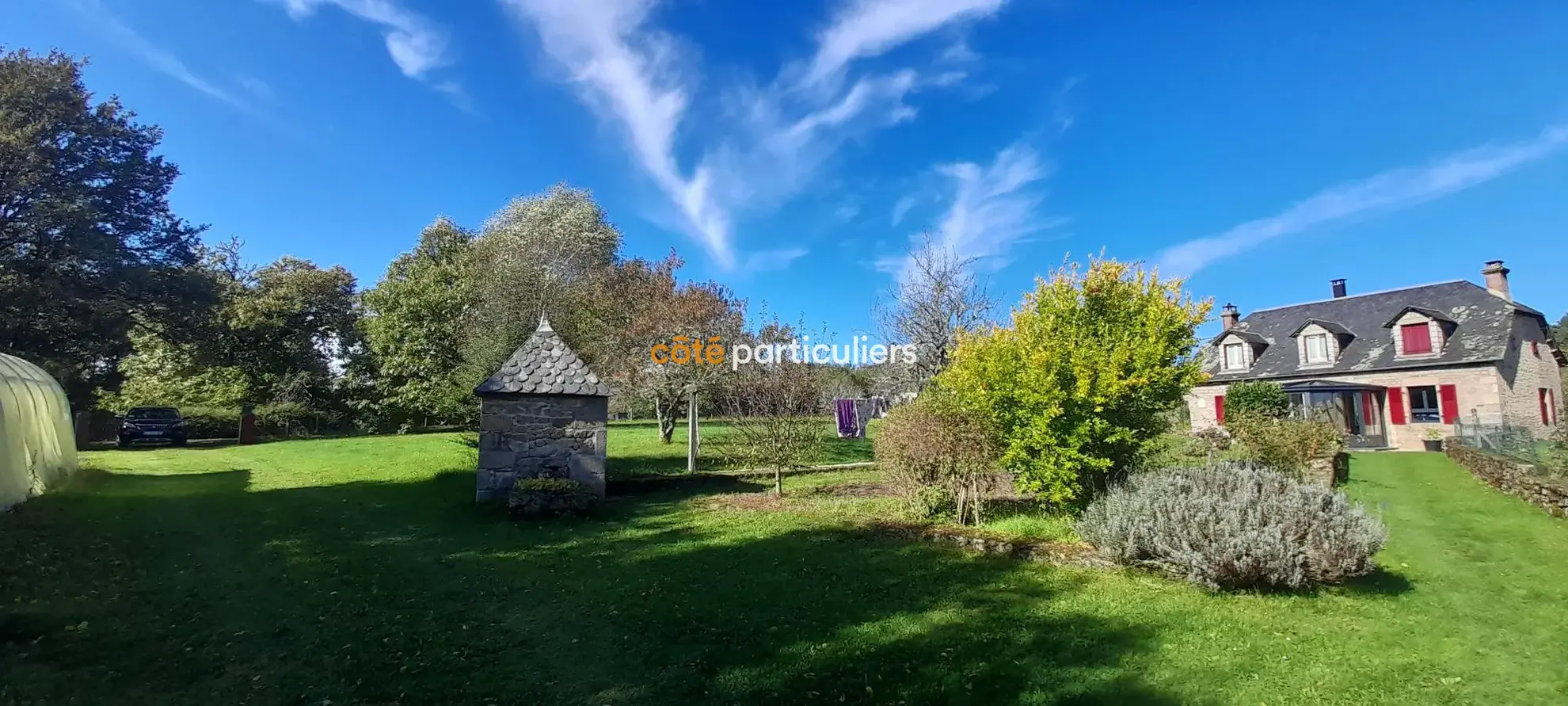 À vendre : Charmante maison en pierres près de Marcillac-la-Croixille 