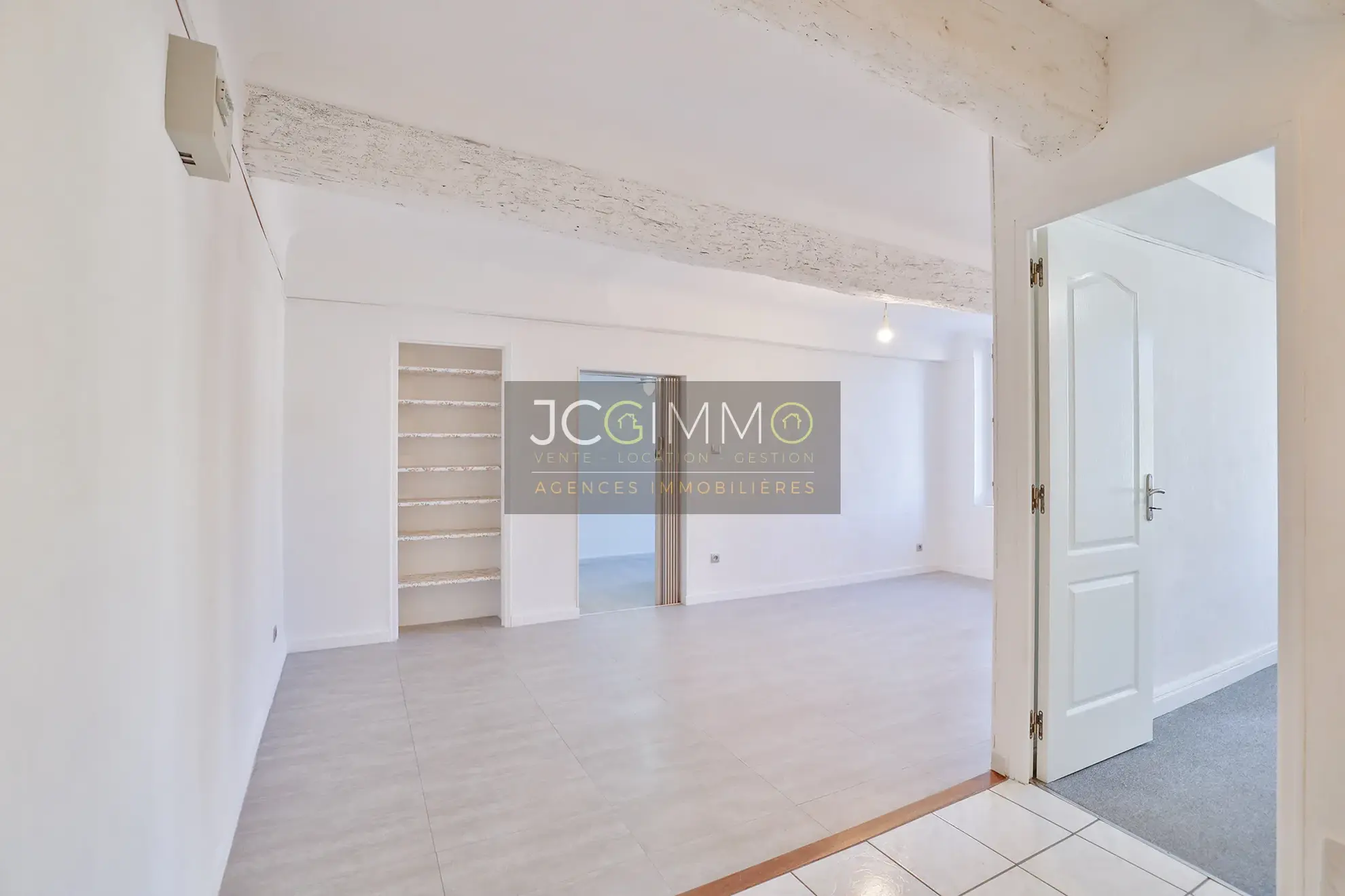 À vendre : Appartement T3 avec garage et grenier à Sollies Pont 