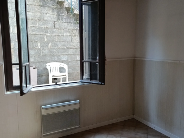 Studio à vendre à Amélie-Les-Bains-Palalda - 33 000 € 