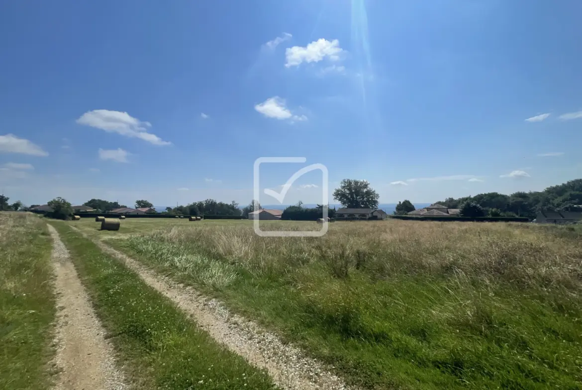 Terrain de 2 032 m² à Domme avec vue exceptionnelle 