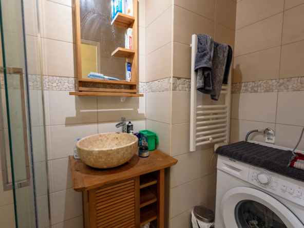 Appartement T3 à vendre à Toulon - 53 m², libre le 09.08.2024 