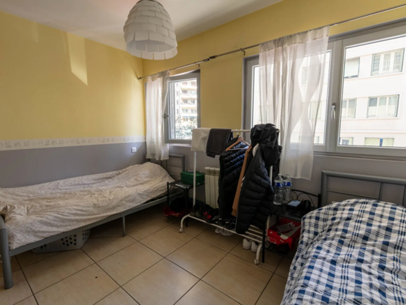 Appartement T3 à vendre à Toulon - 53 m², libre le 09.08.2024 