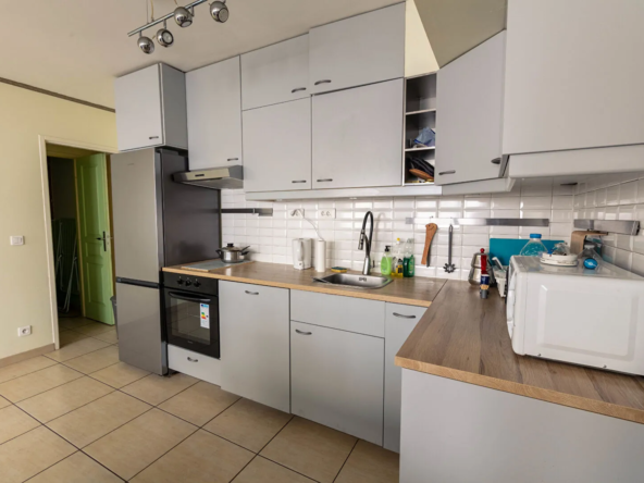 Appartement T3 à vendre à Toulon - 53 m², libre le 09.08.2024 