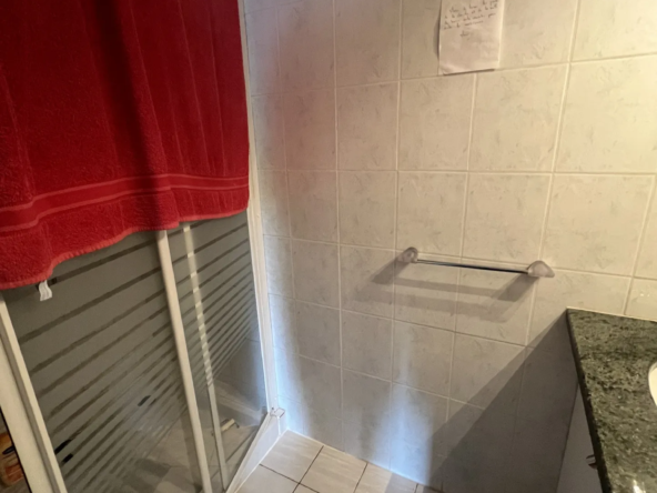 Belle longère entièrement rénovée à Fumel avec piscine 