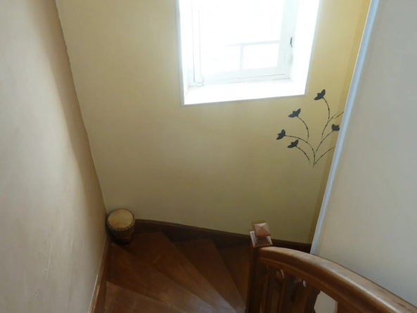 À vendre : Grande maison proche des commerces à Monsempron-Libos 