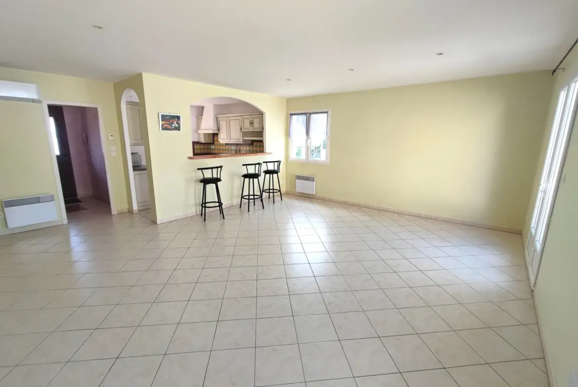 Villa avec piscine à Paraza près de Narbonne à vendre 
