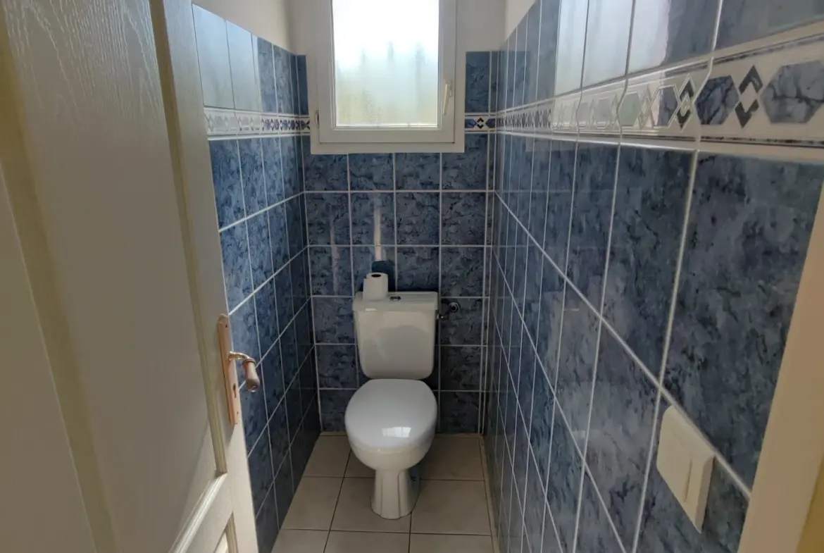 Villa avec piscine à Paraza près de Narbonne à vendre 