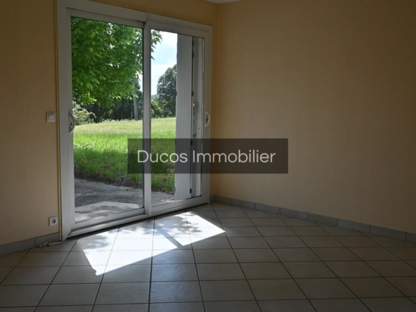 Maison accessible à Lamothe-Landerron, 132500 € 