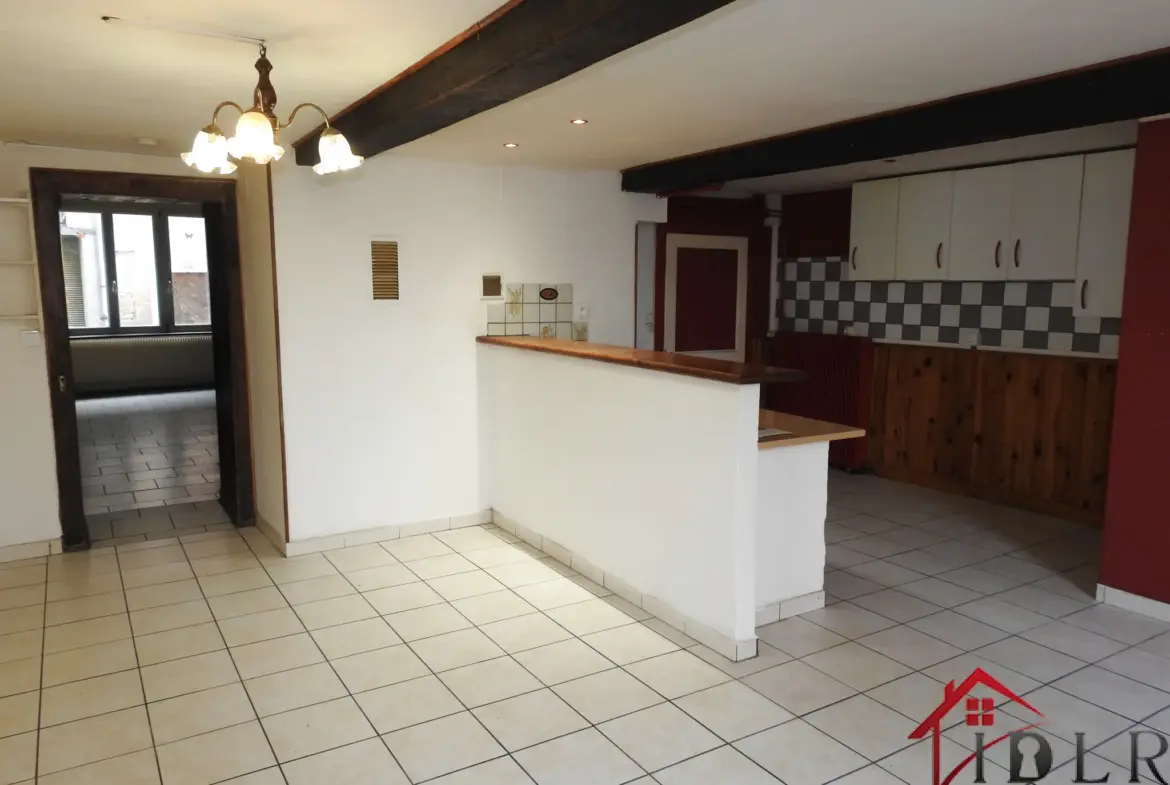 Vente maison 137 m2 avec jardin à Monthureux sur Saône 