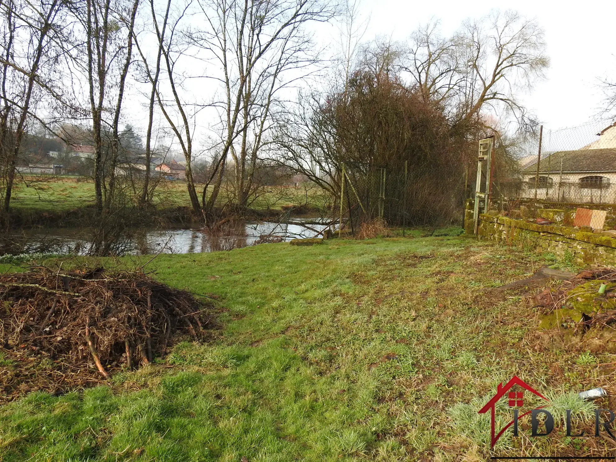 Vente maison 137 m2 avec jardin à Monthureux sur Saône 