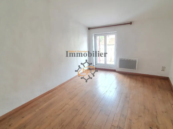 Appartement de type 2 bis à vendre à Saint Affrique 