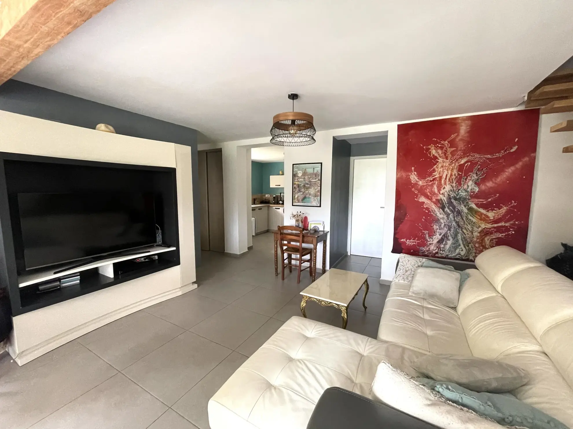 Maison en pierre avec 3 chambres et jardin clos à Illats 